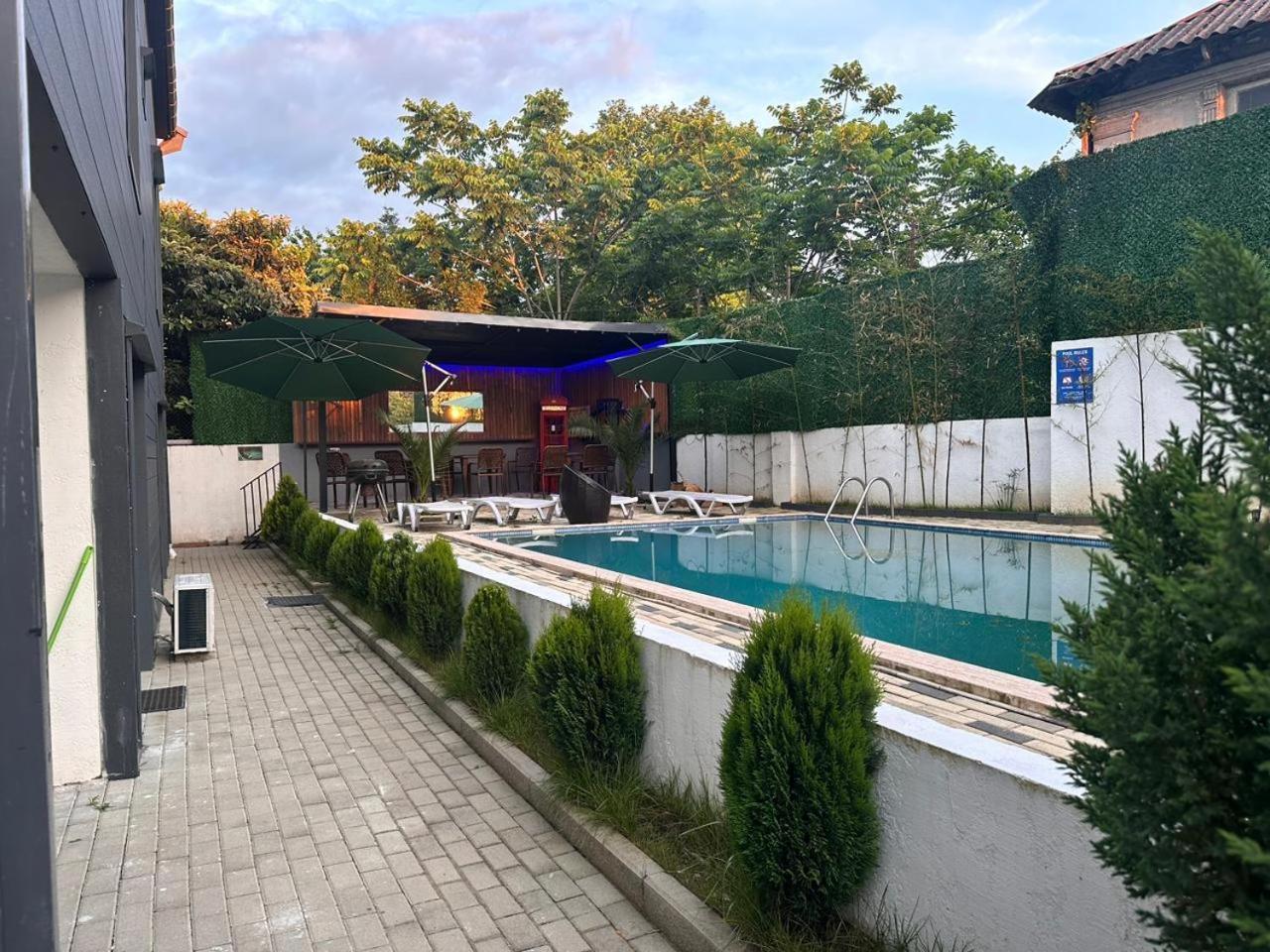 Villa Gardens Кобулети Экстерьер фото